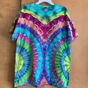 Unisex Gildan hand Tie Dyed XL T-Shirt